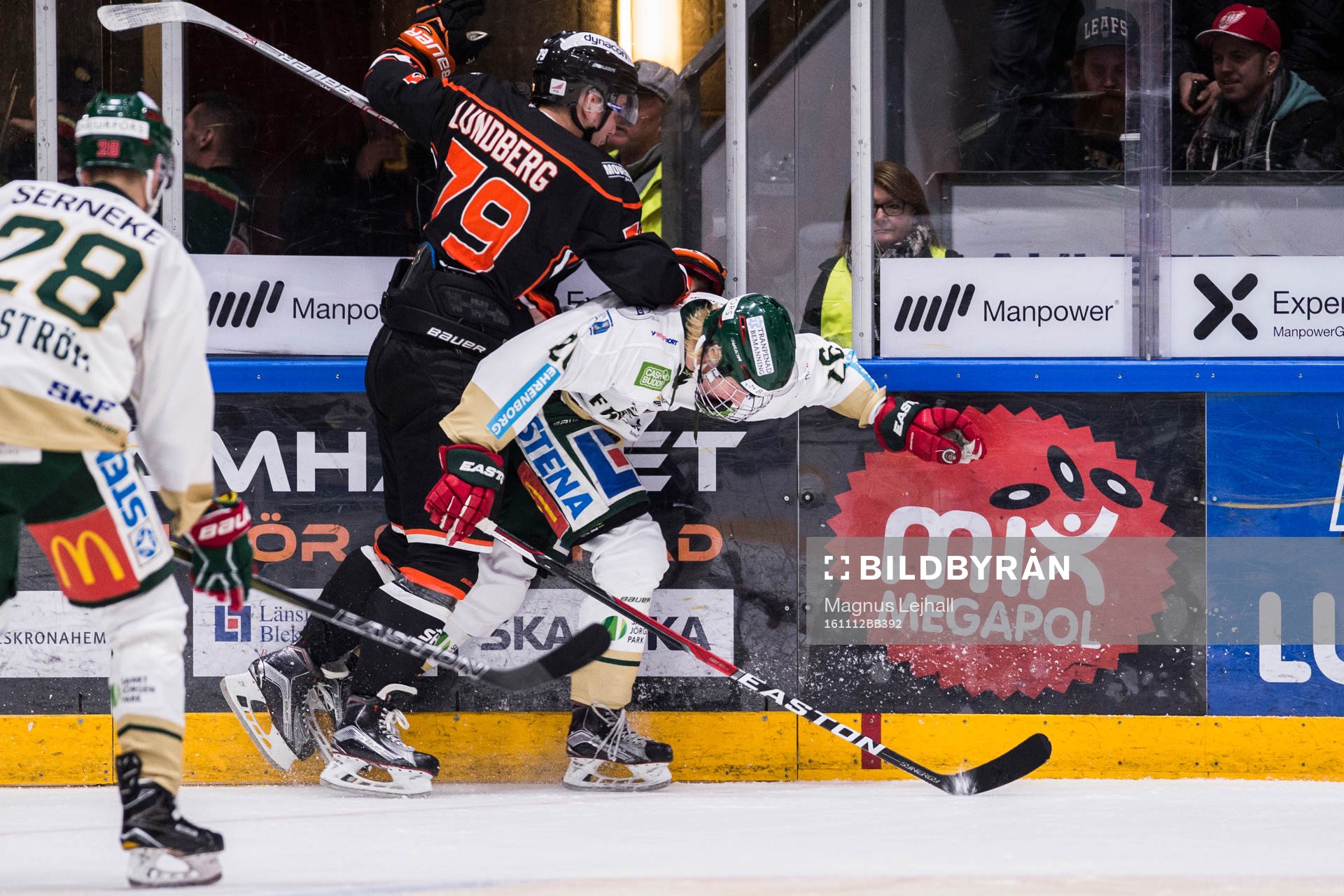 Karlskronas Emil Lundberg och Frölundas Rasmus Dahlin