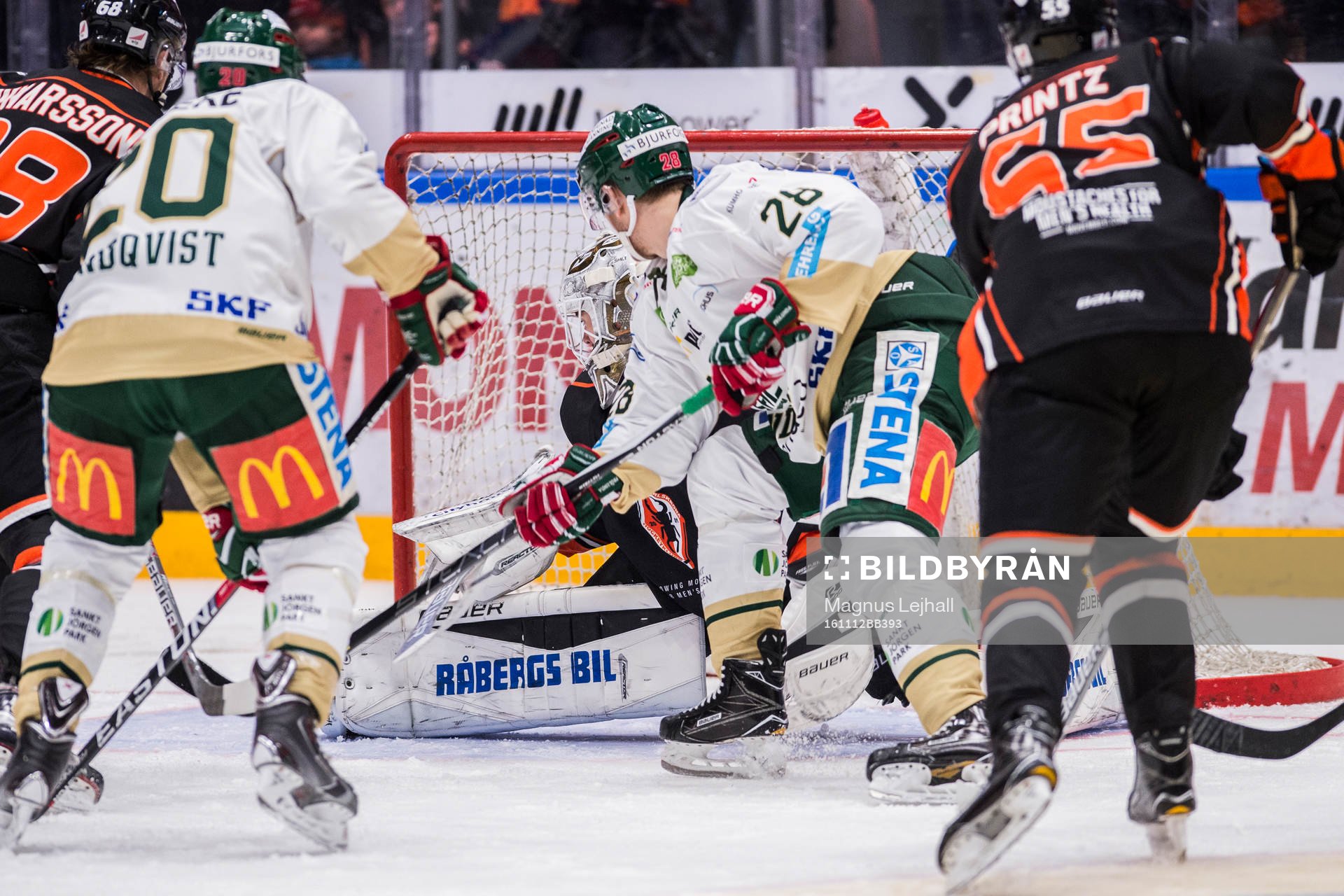 Frölundas Joel Lundqvist och Johan Sundström framför