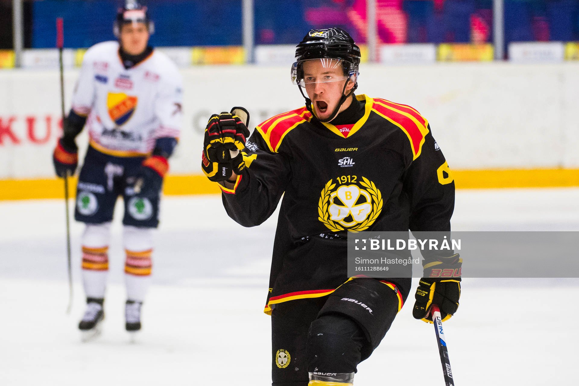 Brynäs Jonathan Pudas jublar