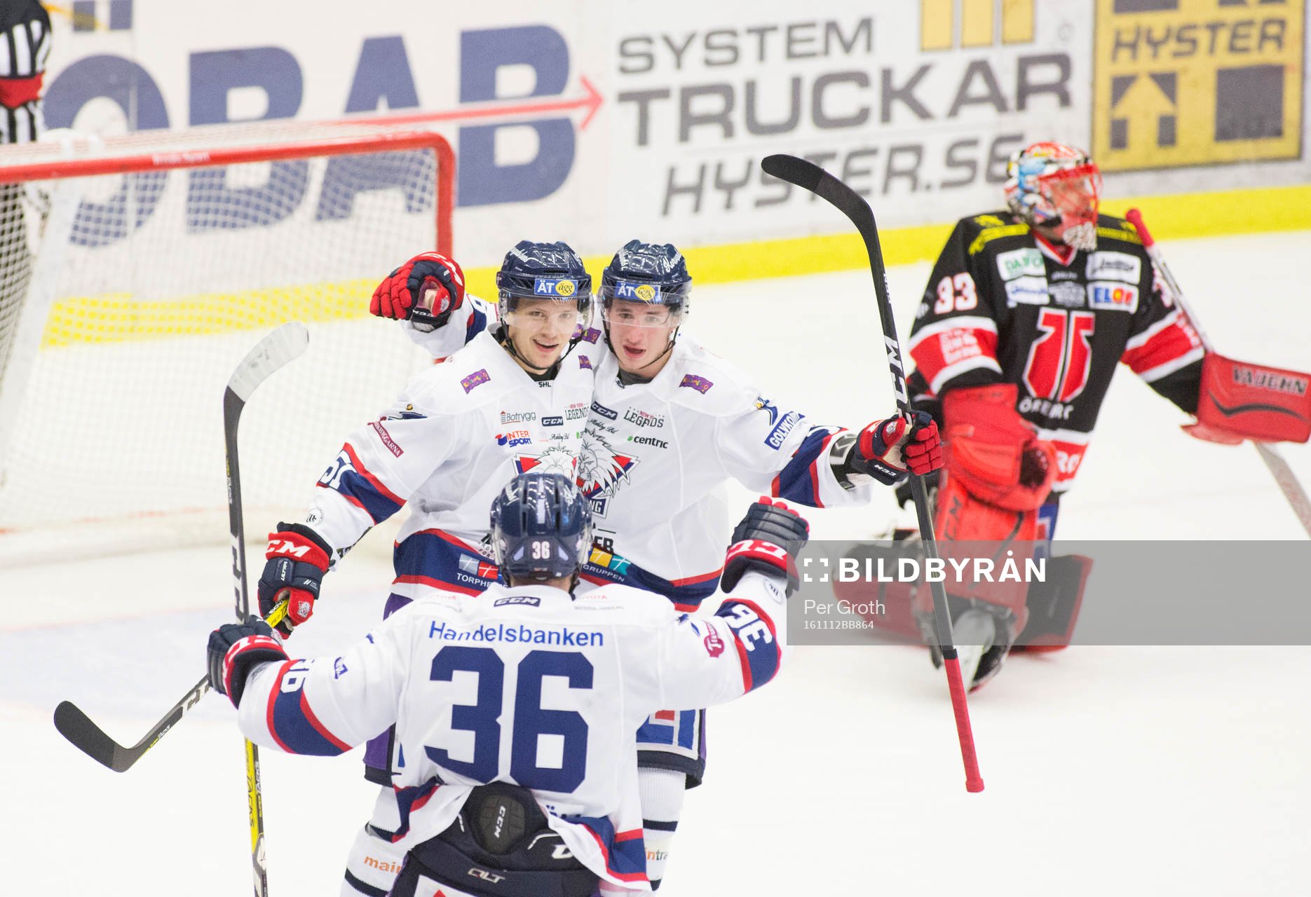 Linköpings Kristian Näkvä jublar