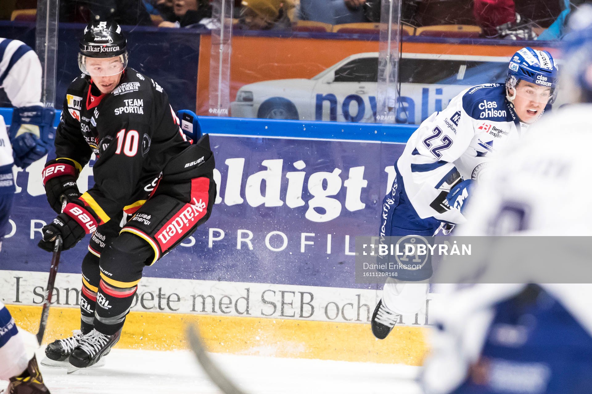 Luleås Tim Kennedy  i ishockeymatchen i SHL mellan Leksand
