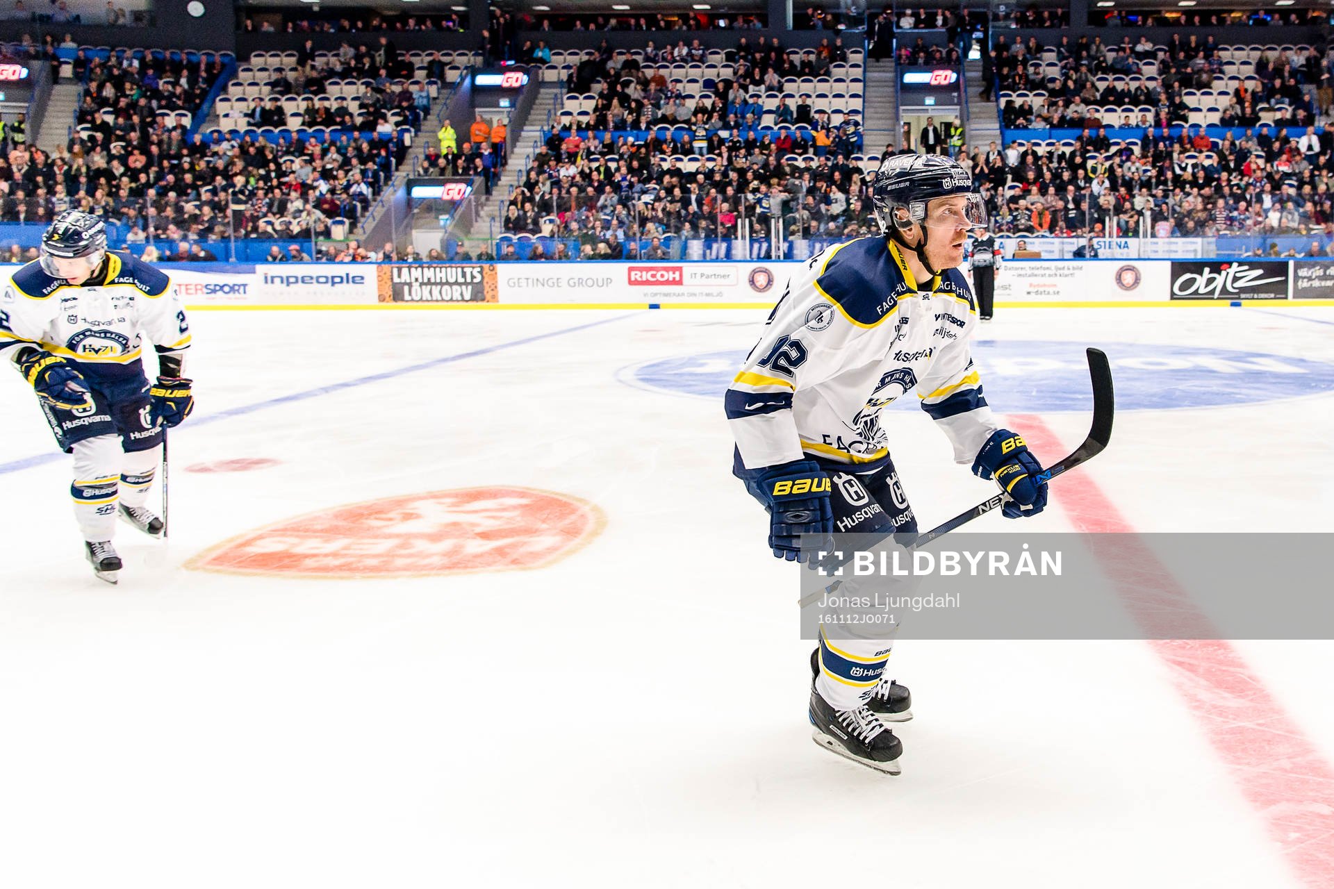 s Teemu Laine jublar