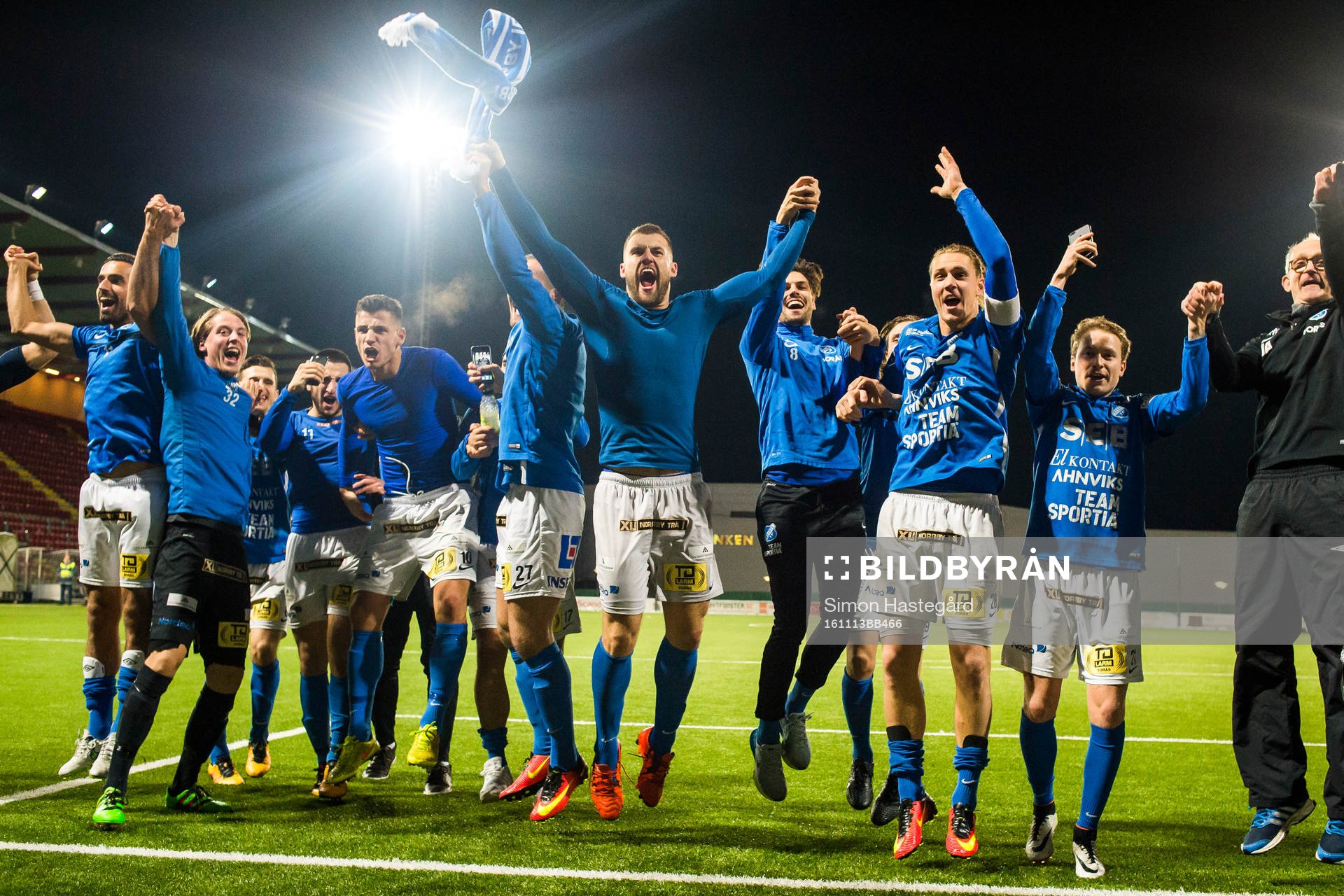Norrbys spelare jublar