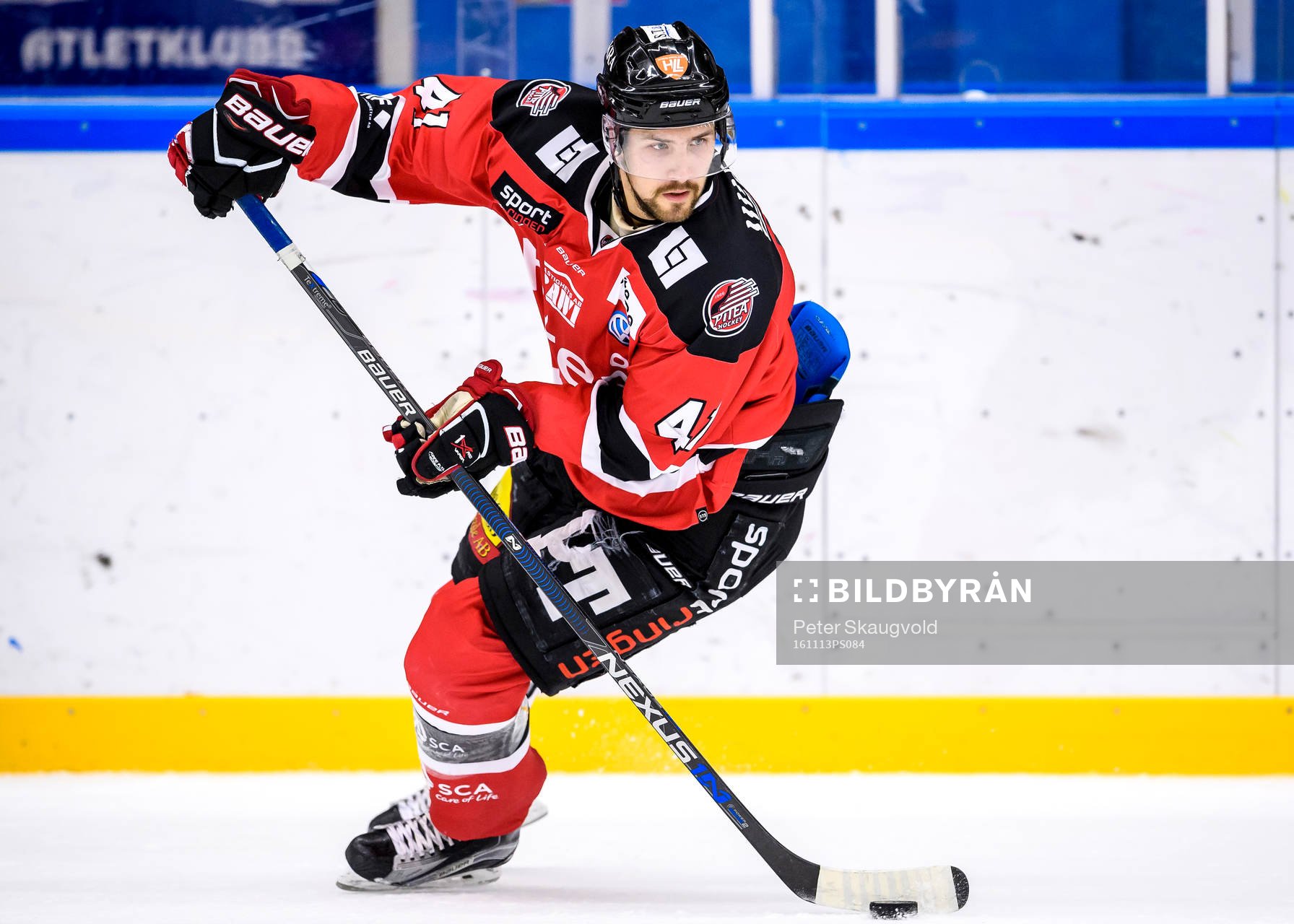 Piteås Johannes Tornberg med pucken