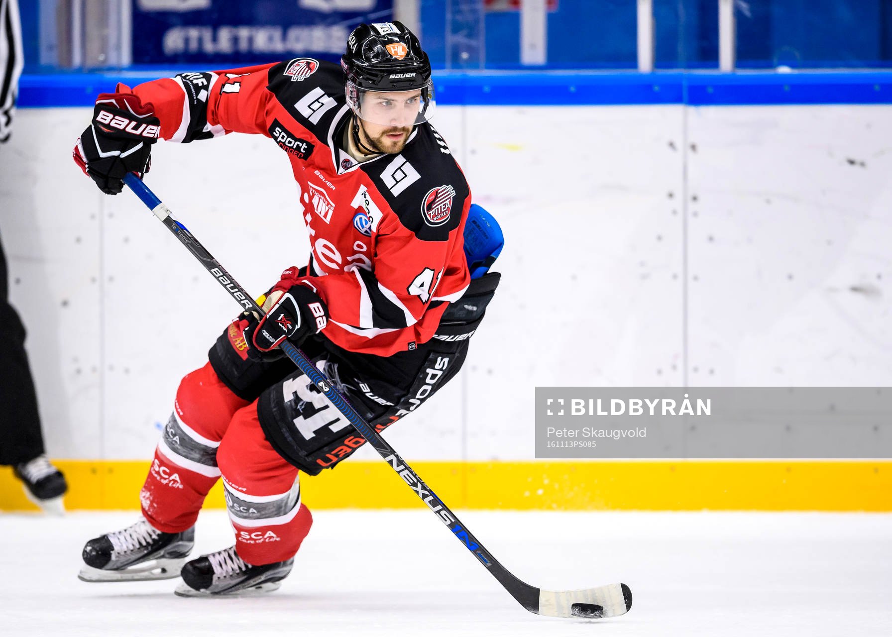 Piteås Johannes Tornberg med pucken