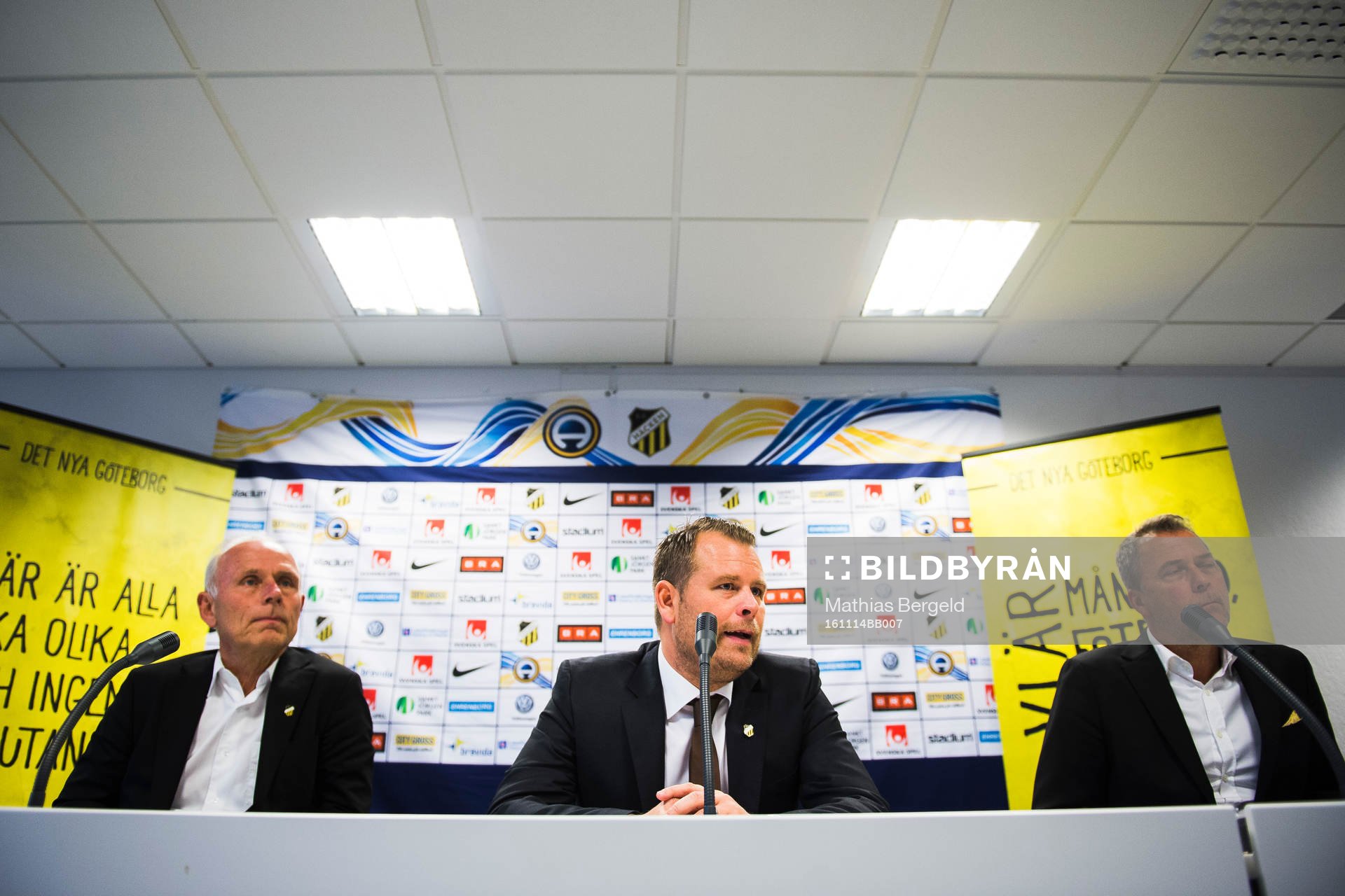 Dennis Andersson Häckens klubbdirektör, nya tränaren