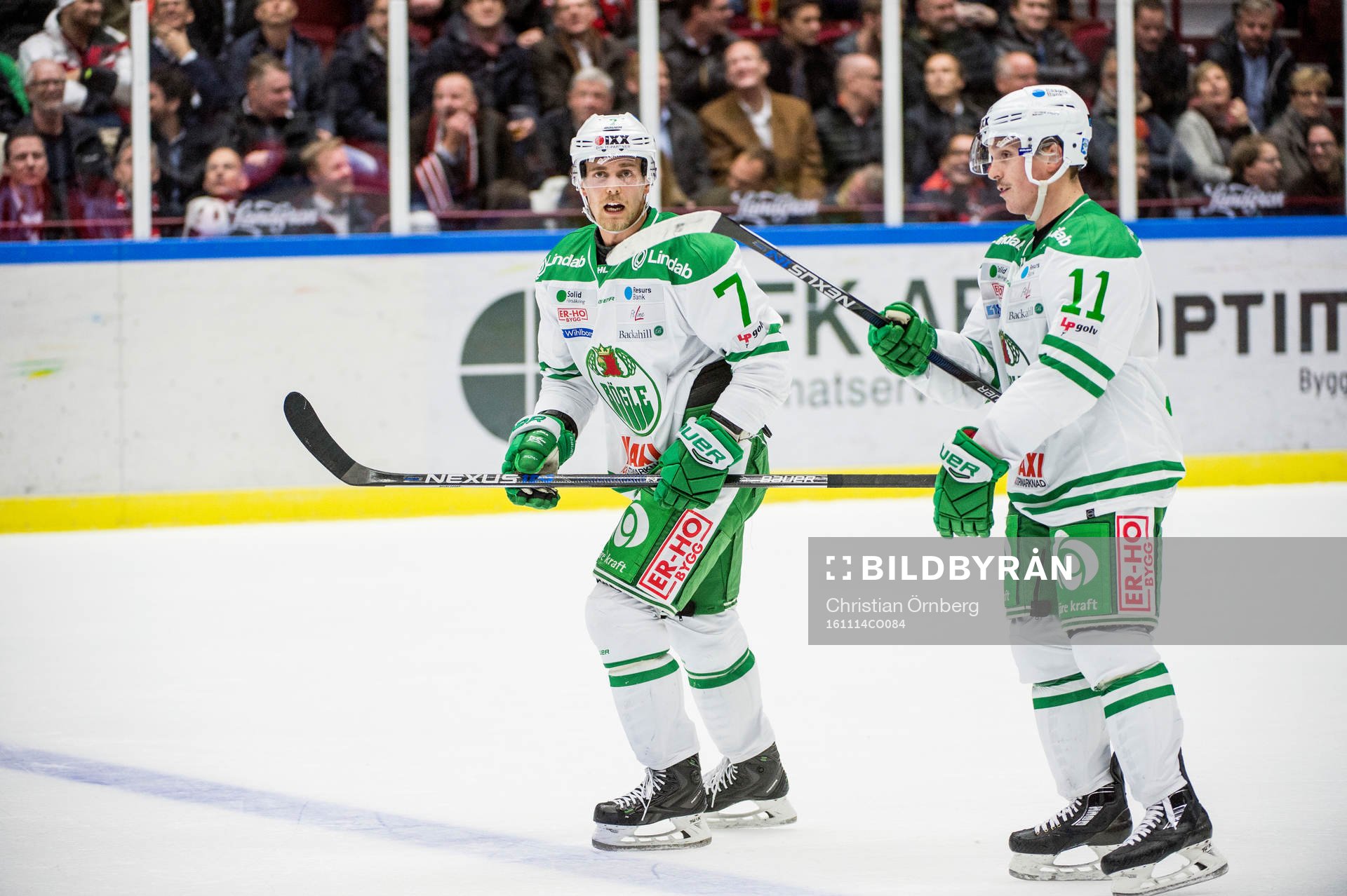 Rögles Patrik Cehlin och Bryan Lerg jublar med