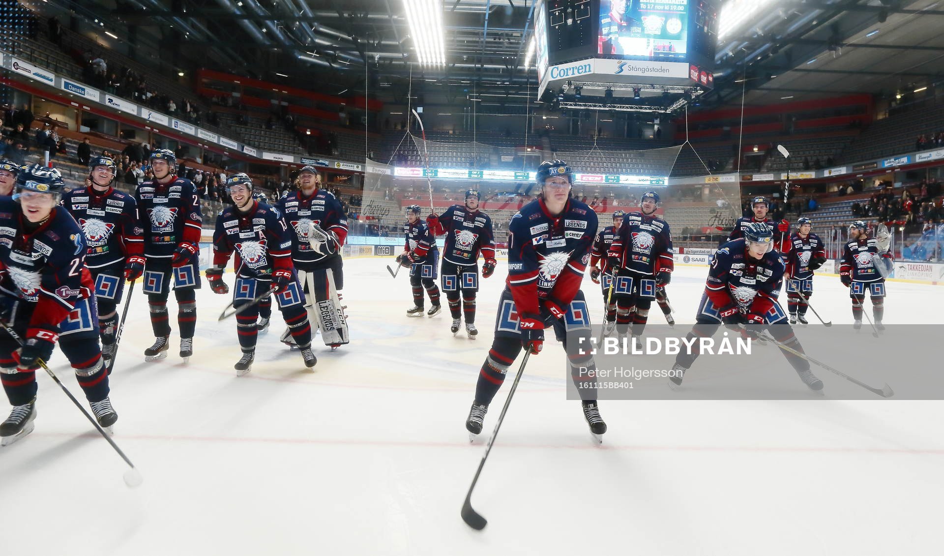 Linköpings supporters jublar