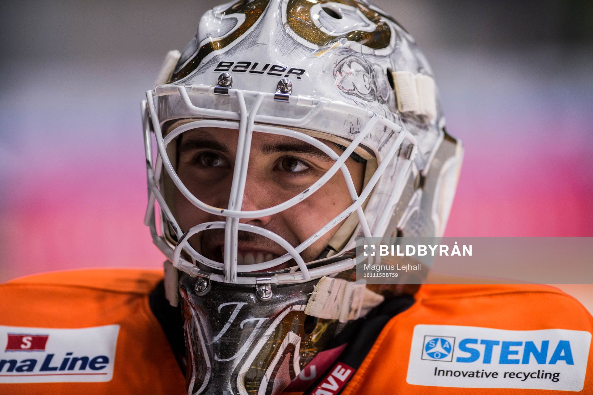 Karlskronas målvakt Johannes Jönsson innan