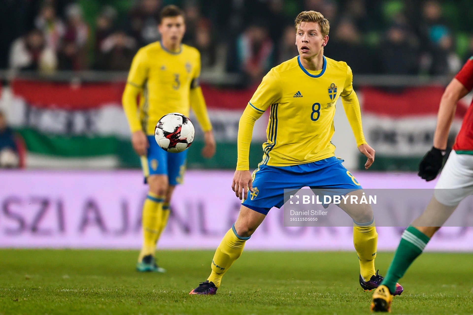 Sveriges Alexander Fransson under en träningsmatch i fotboll mellan Ungern och Sverige den 15 november 2016 i Budapest.