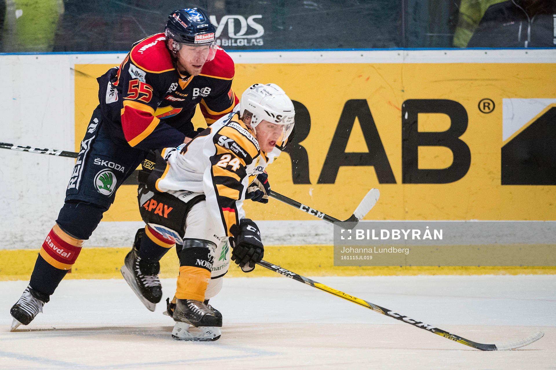 Djurgårdens Alexander Urbom och Skellefteås Andreas
