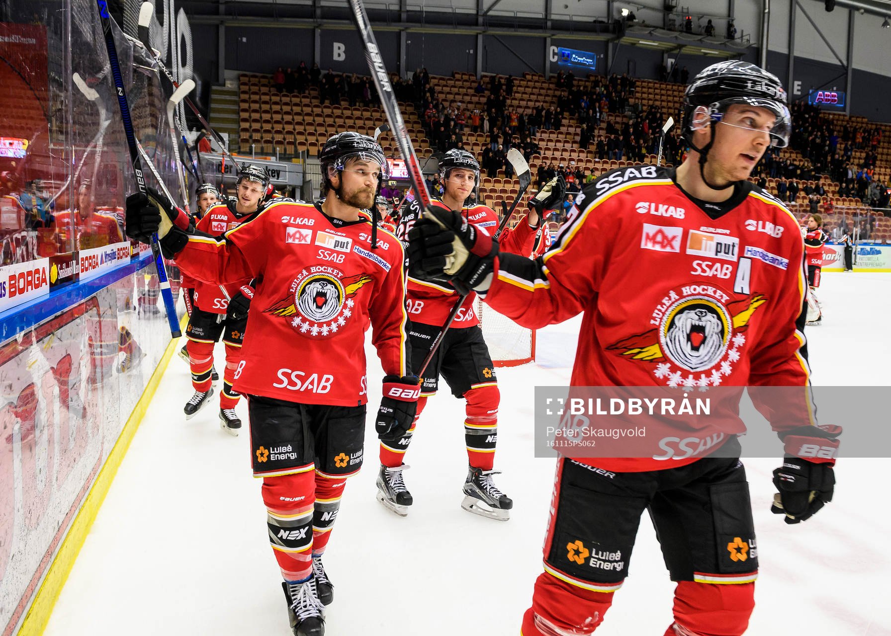 Luleås Craig Schira (v) och Brendan Mikkelson (h) jublar