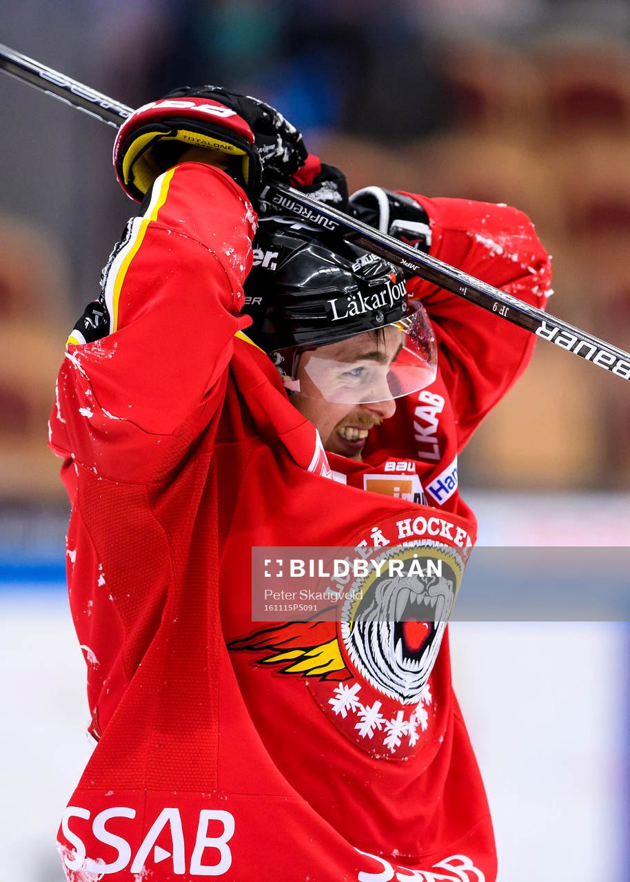 Luleås Johan Forsberg har ont