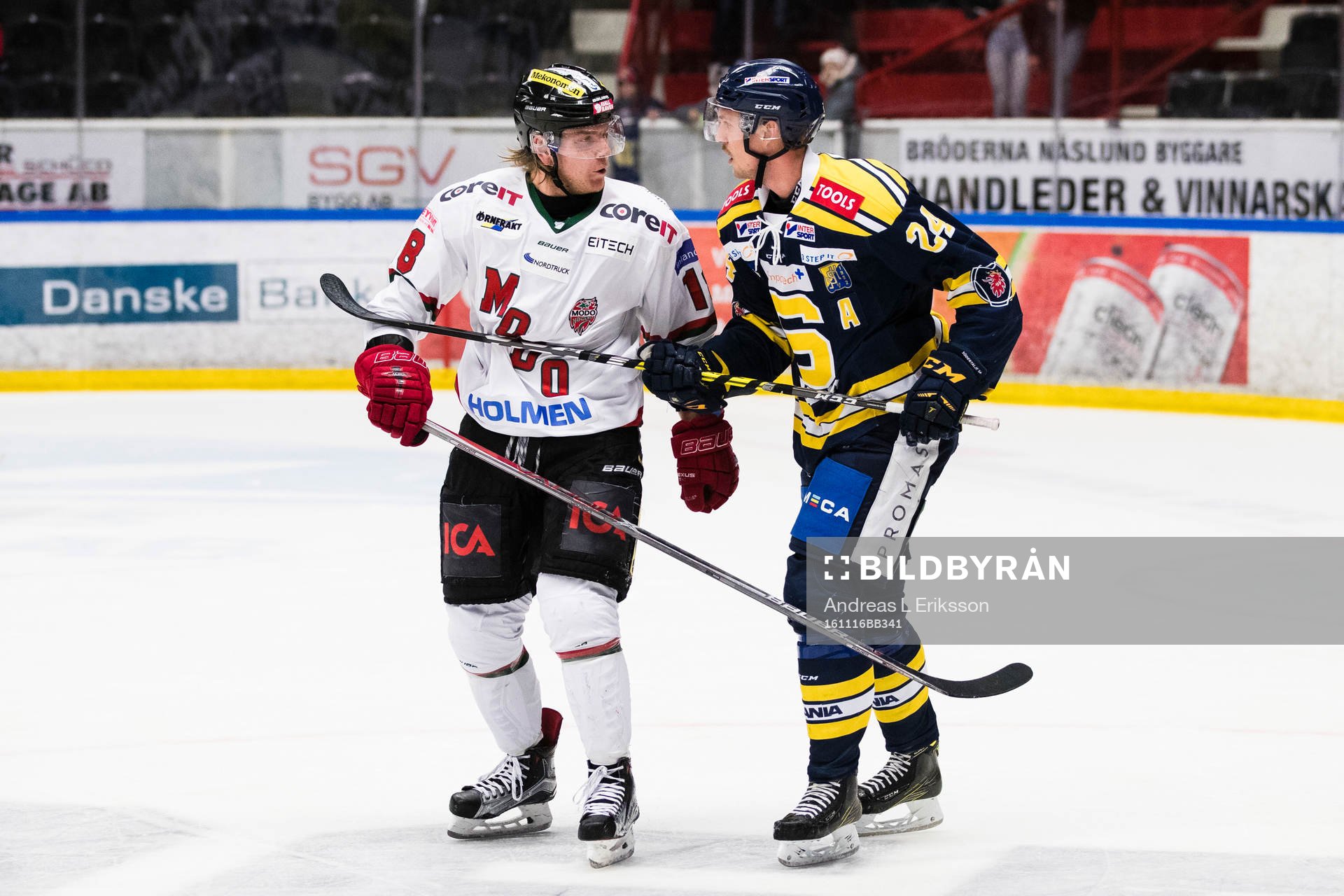 Modos Andreas Heier och Södertäljes Simon Karlsson