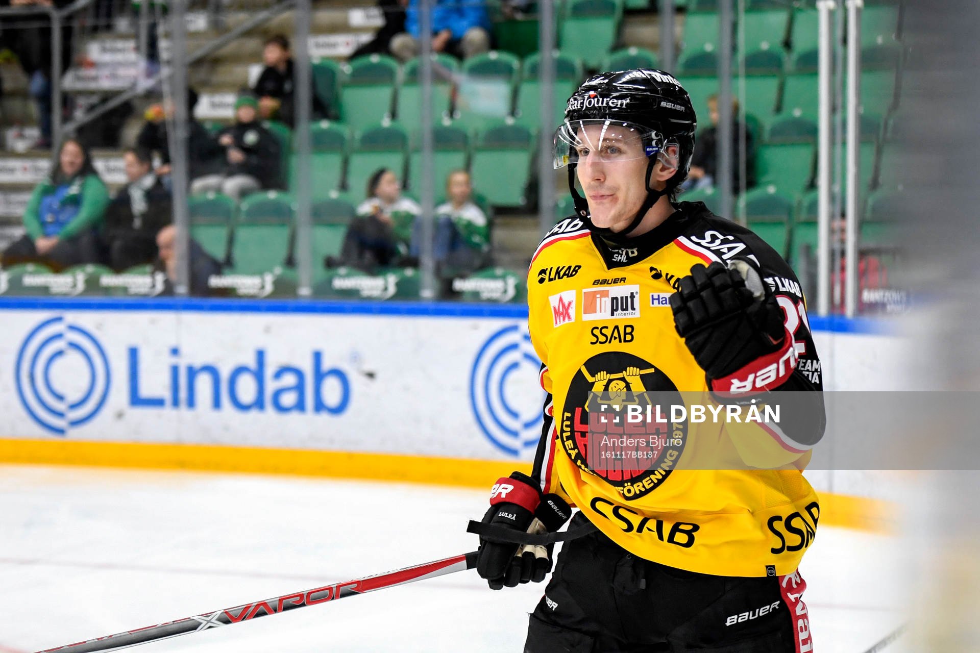 Luleås Bill Sweatt jublar