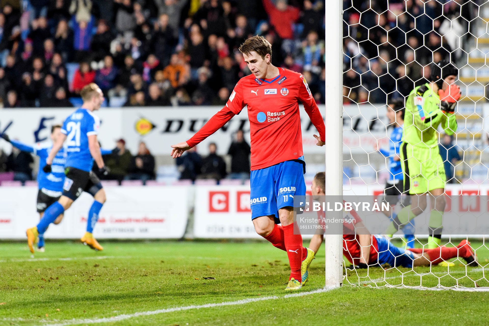 Helsingborgs Adam Eriksson deppar