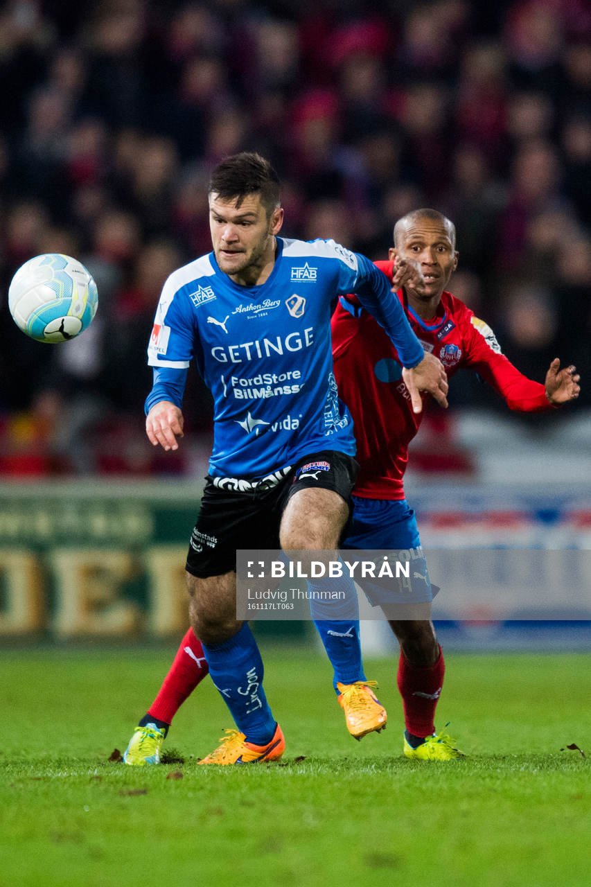 Halmstads Ivo Pekalski och Helsingborgs Bradley Ralani