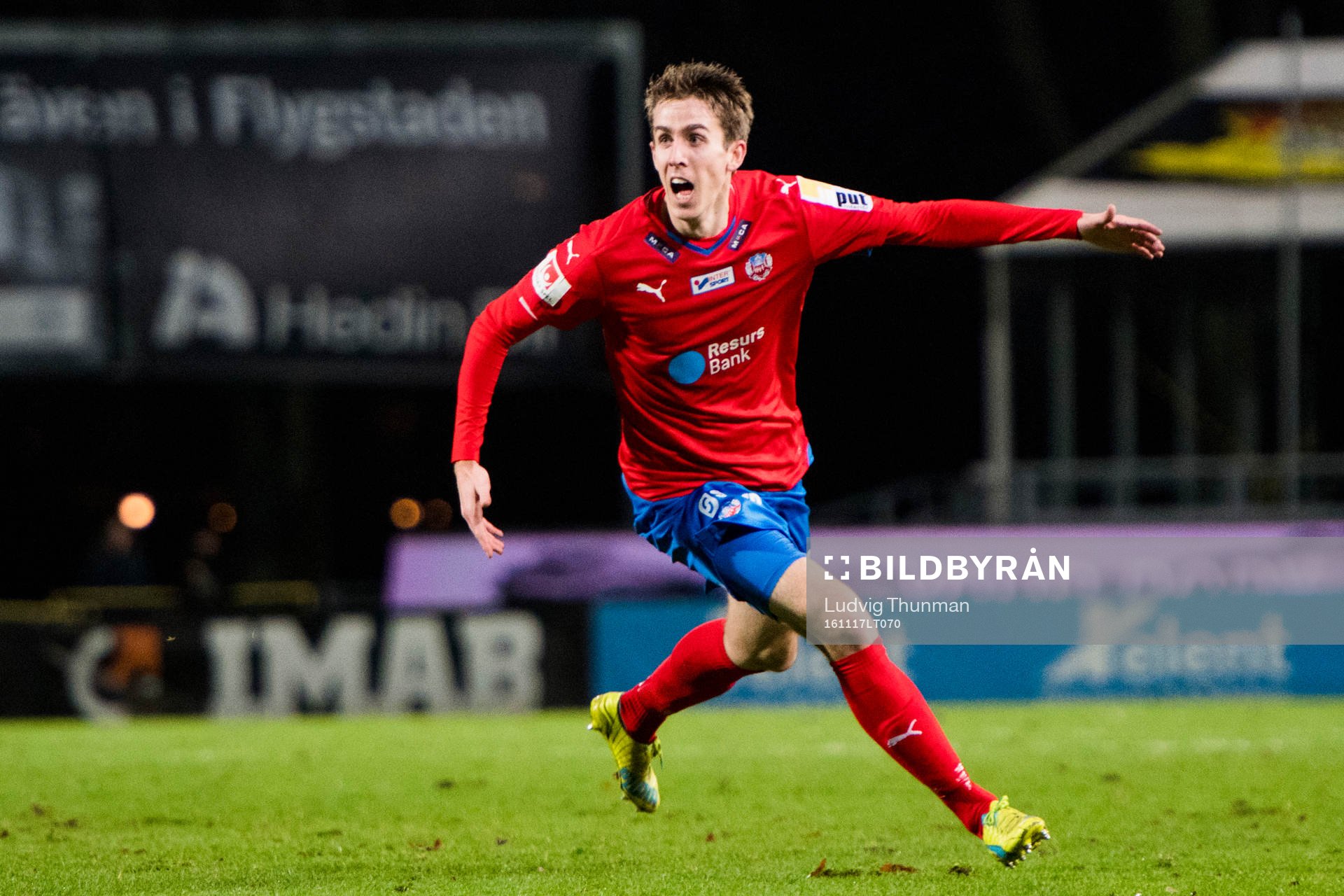 Helsingborgs Adam Eriksson jublar