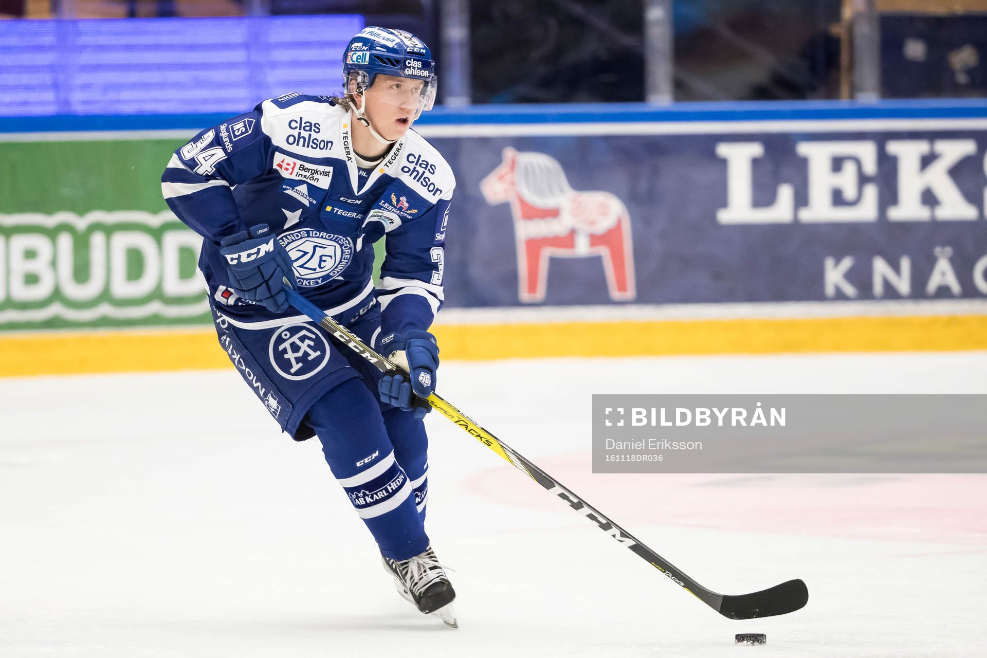 Leksands Olle Alsing  i ishockeymatchen i SHL mellan