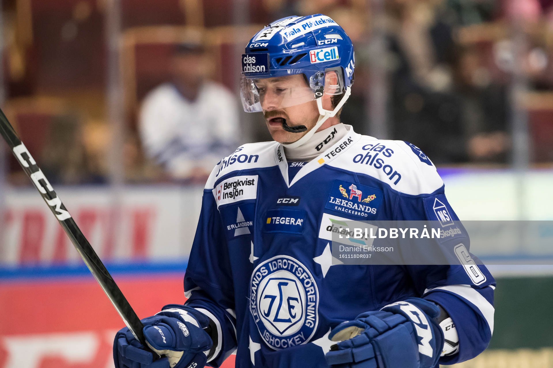 Leksands Joe Piskula  i ishockeymatchen i SHL mellan