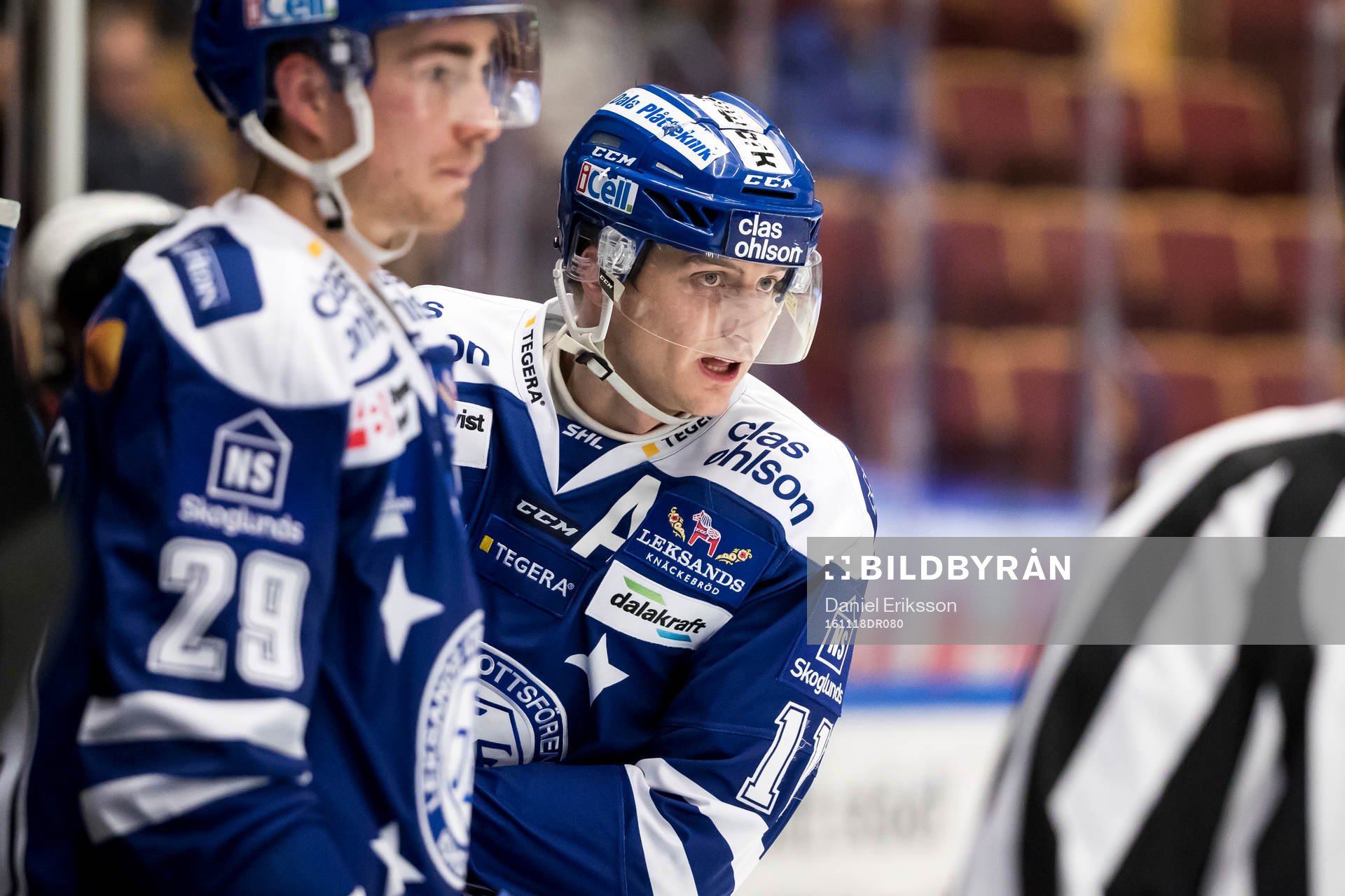 Leksands Martin Karlsson  i ishockeymatchen i SHL mellan