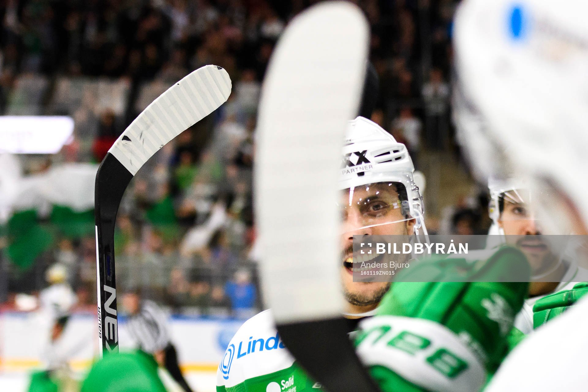 Rögles Daniel Widing jublar