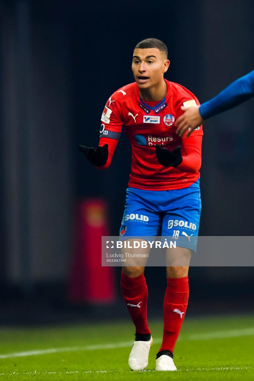 Helsingborgs Jordan Larsson reagerar