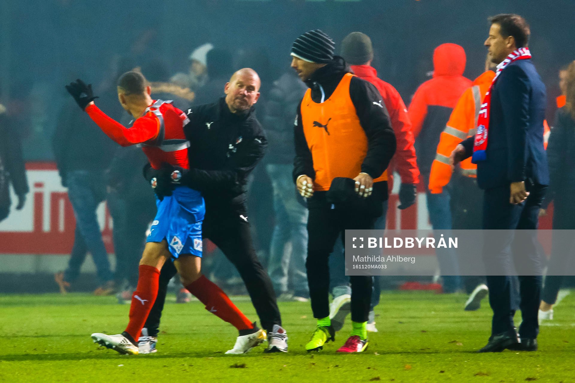 Helsingborgs Jordan Larsson irriterad på supportrar som