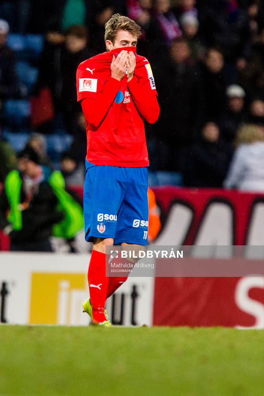 Helsingborgs Adam Eriksson deppar