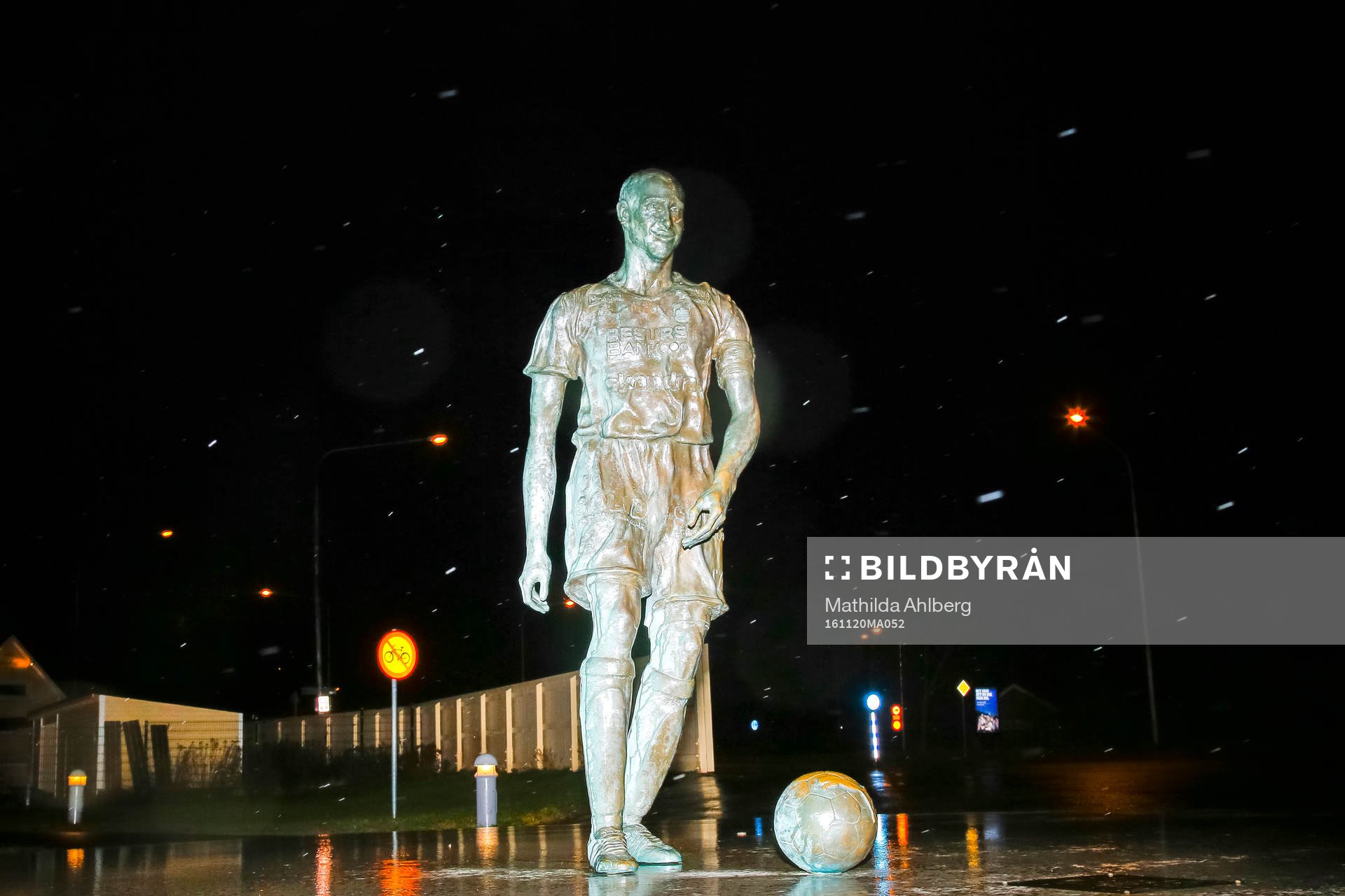 Henrik Larssons staty