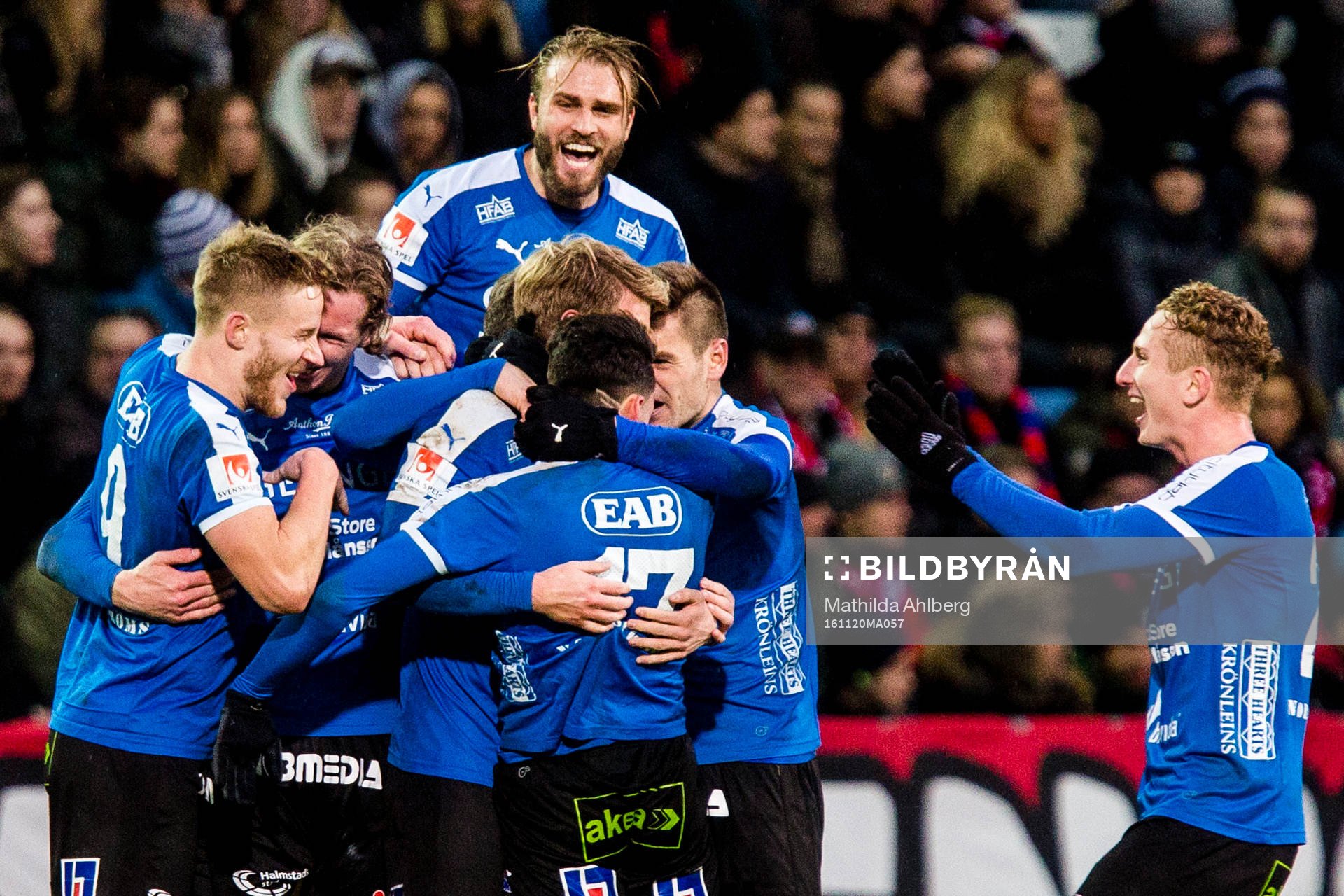 Halmstads spelare jublar