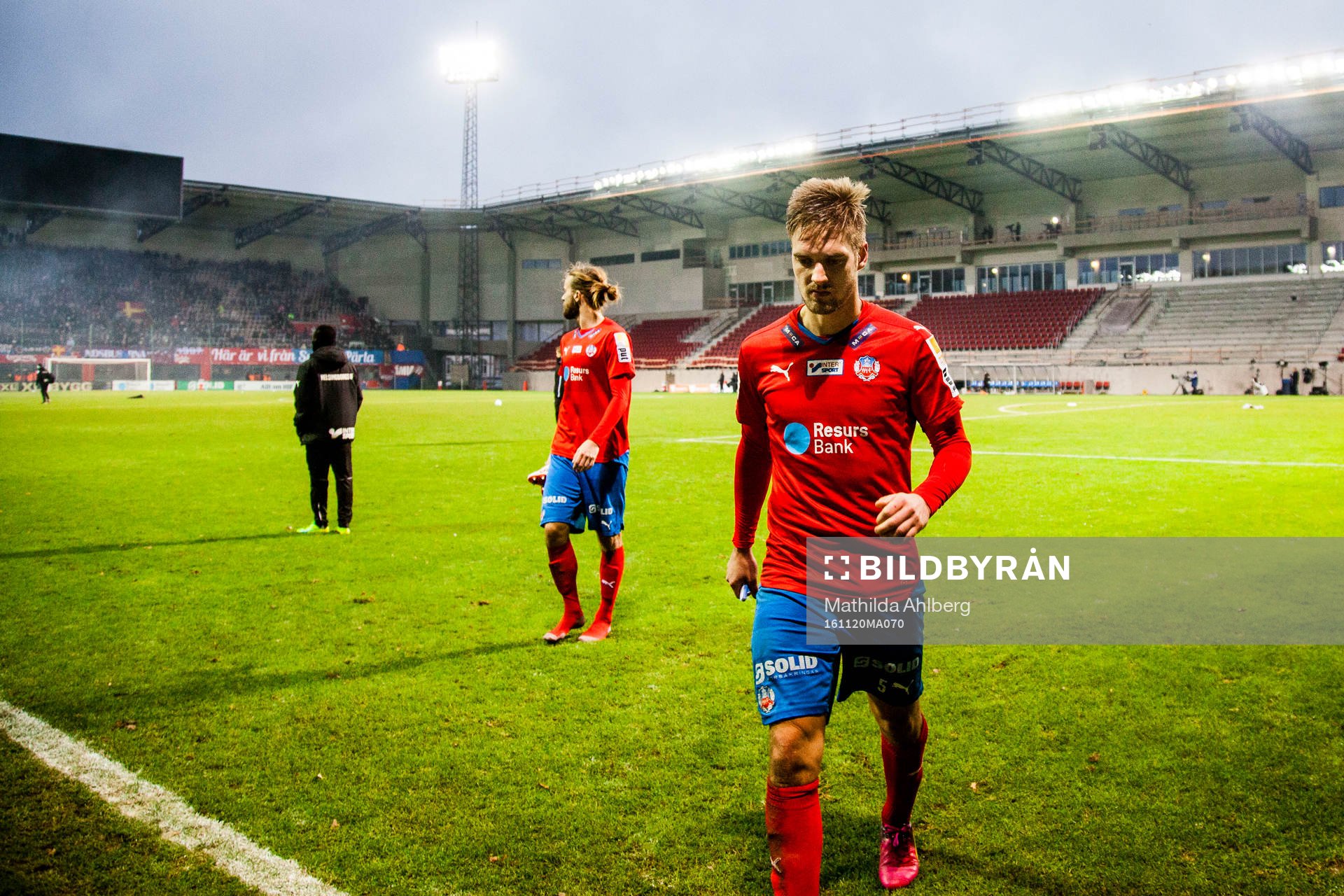 Helsingborgs Andreas Landgren deppar när han lämnar planen