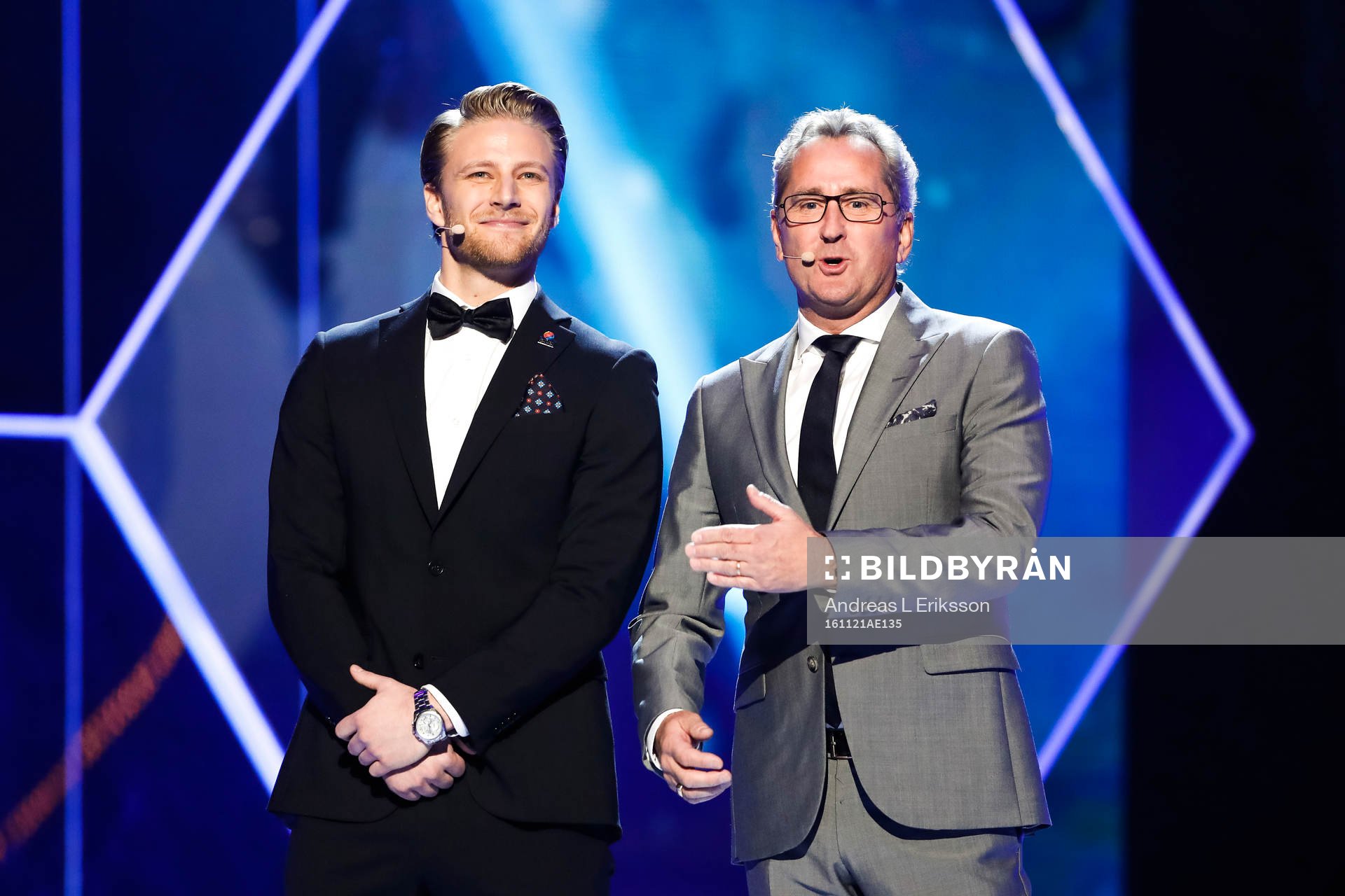 Supportern Marcus Lidman och f d förbundskaptenen Erik