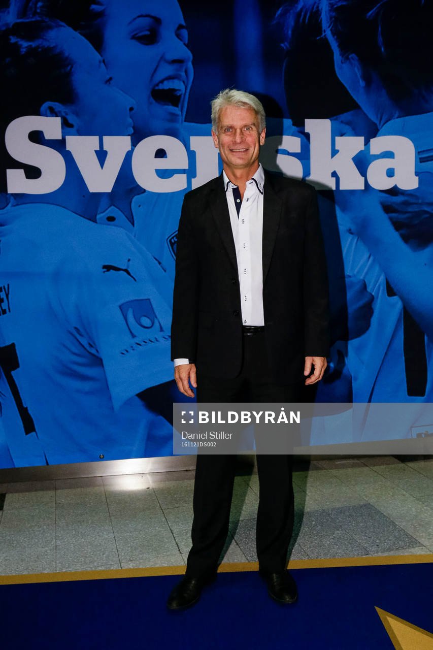 Tidigare domare Peter Fröjdfeldt under Fotbollsgalan den 21 november 2016 i Stockholm.