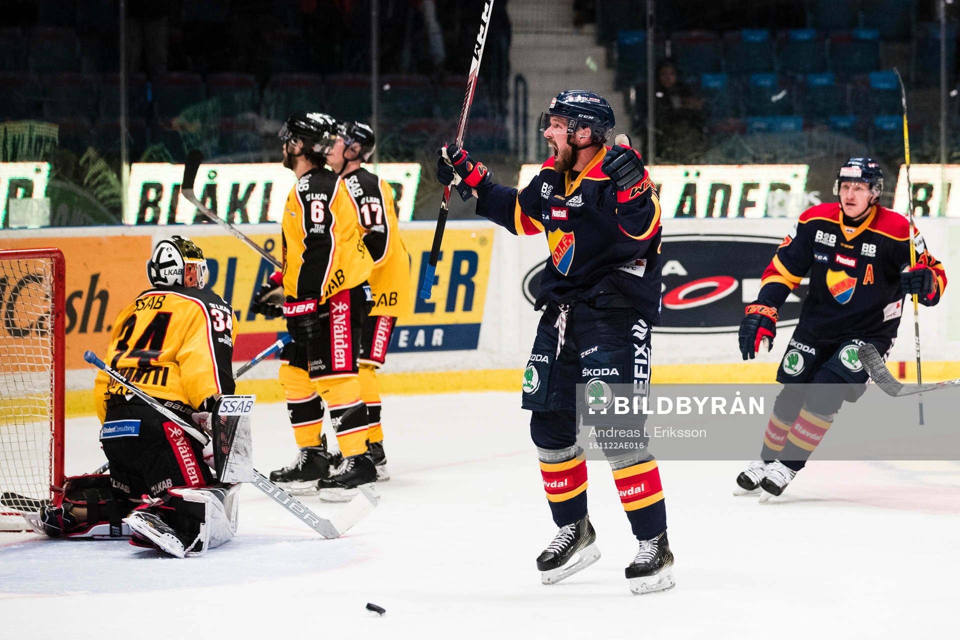 Djurgårdens Mikael Ahlén jublar