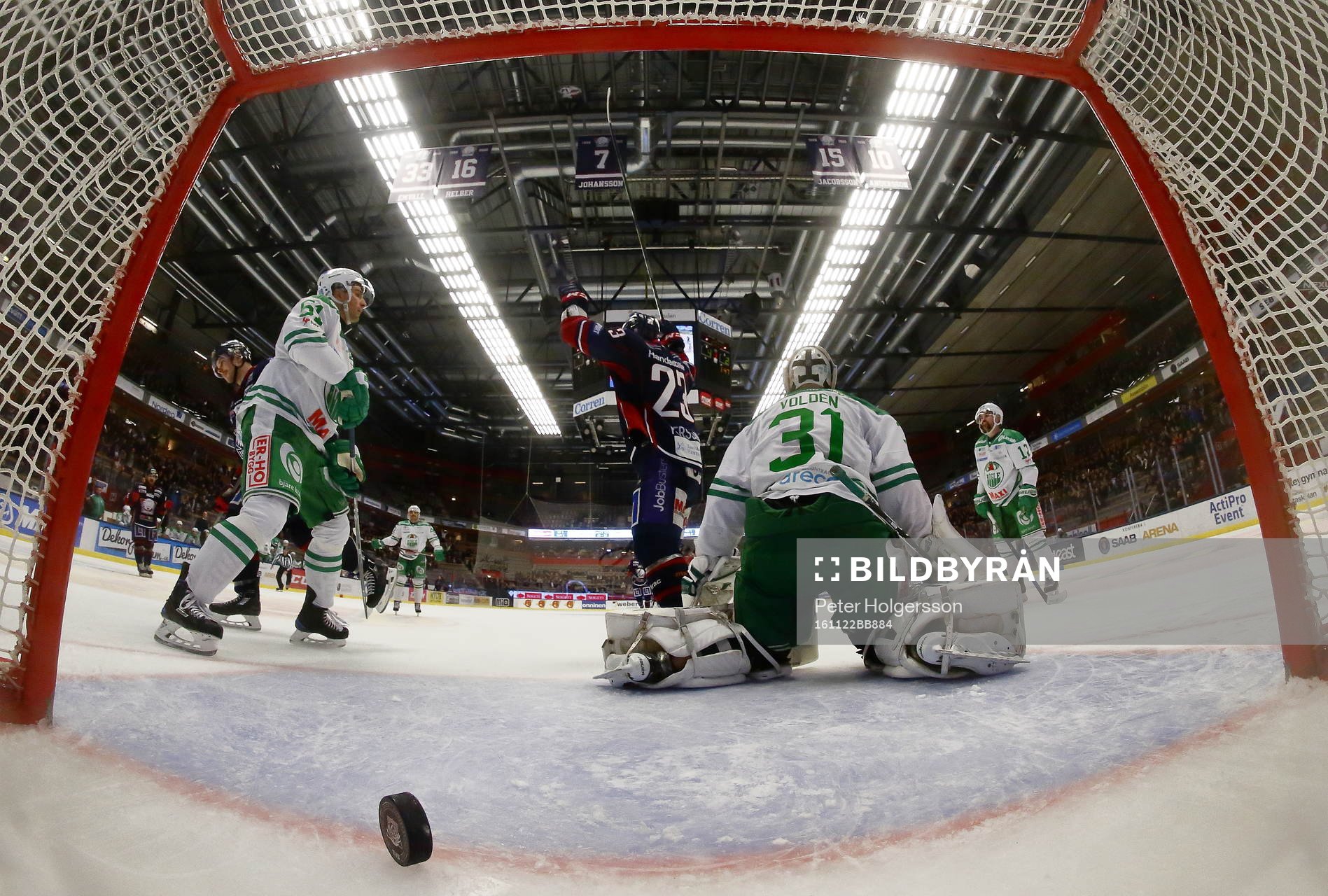 Mål 5-2 av Linköpings Andrew Gordon förbi Rögles