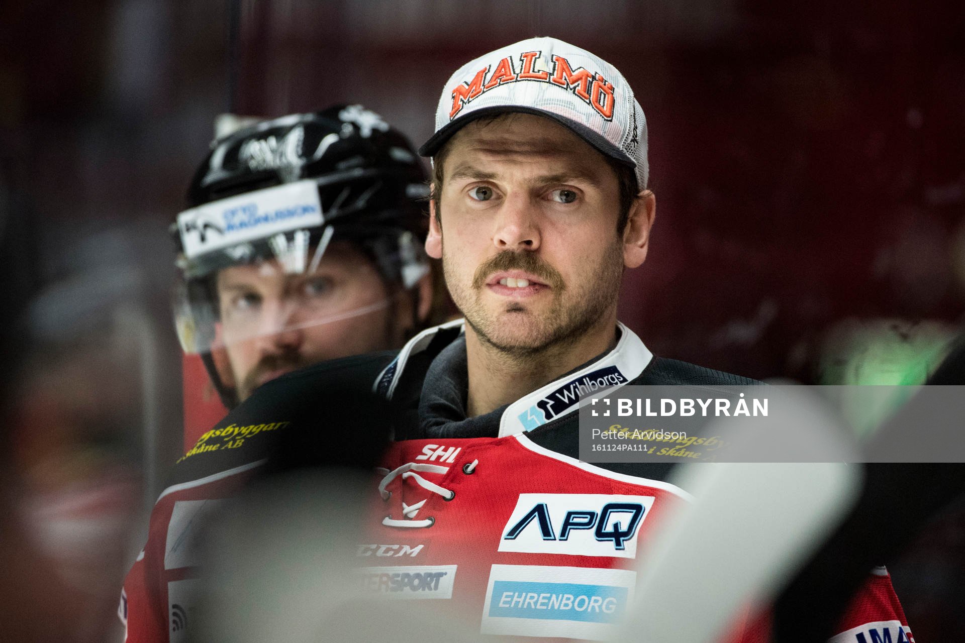 Malmö Redhawks målvakt Cristopher Nihlstorp i båset