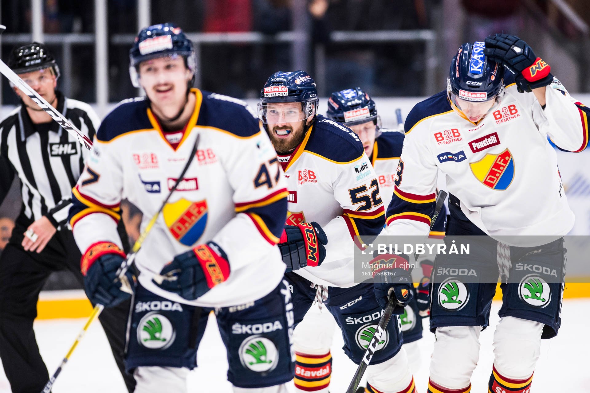 Djurgårdens Mikael Ahlén jublar