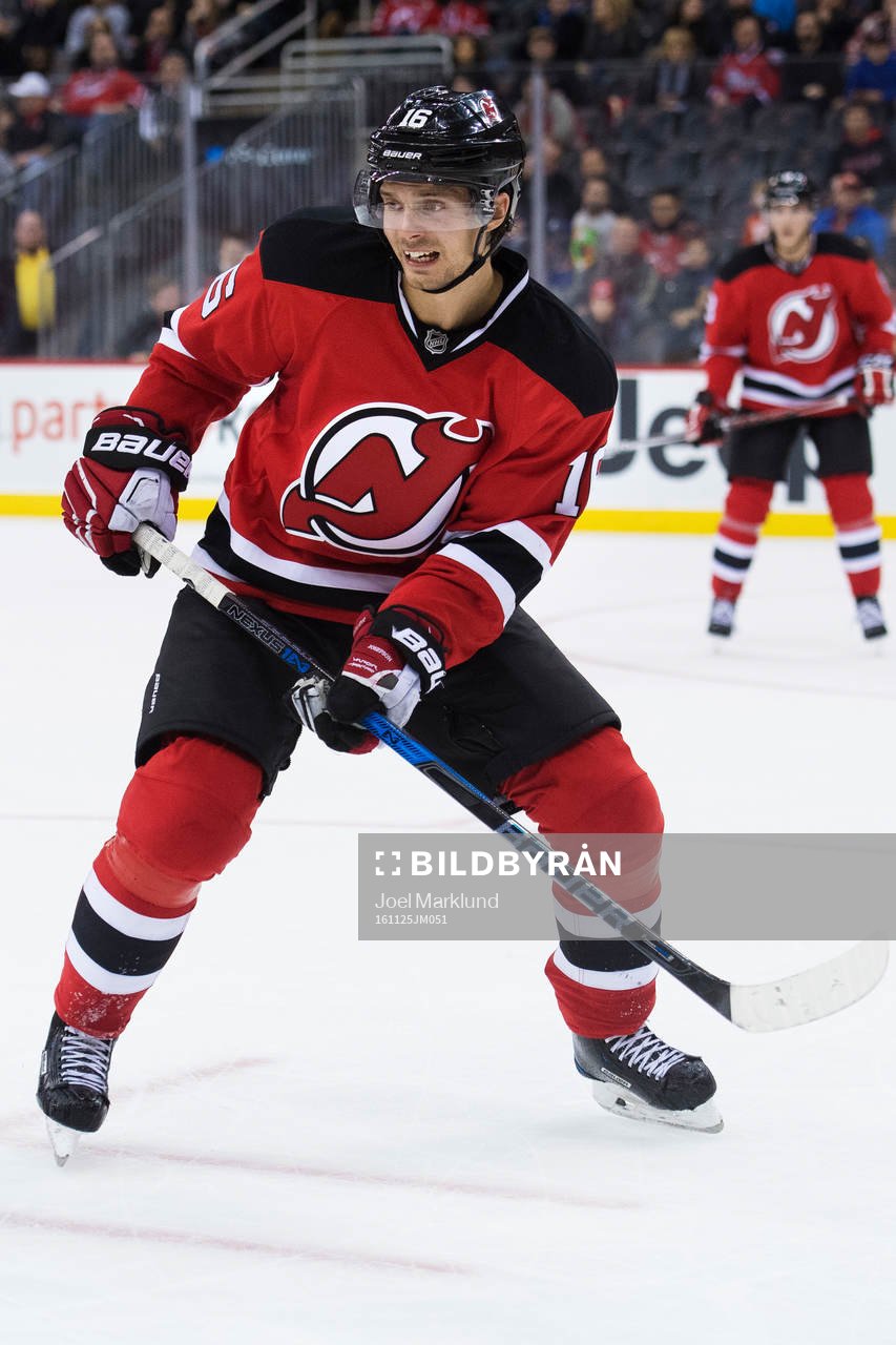 New Jerseys Jacob Josefson