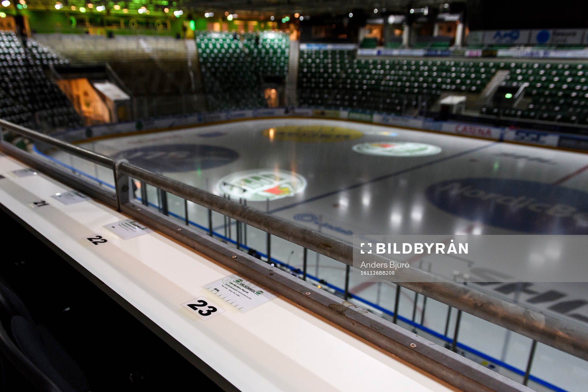 Vy från pressläktaren i Lindab Arena