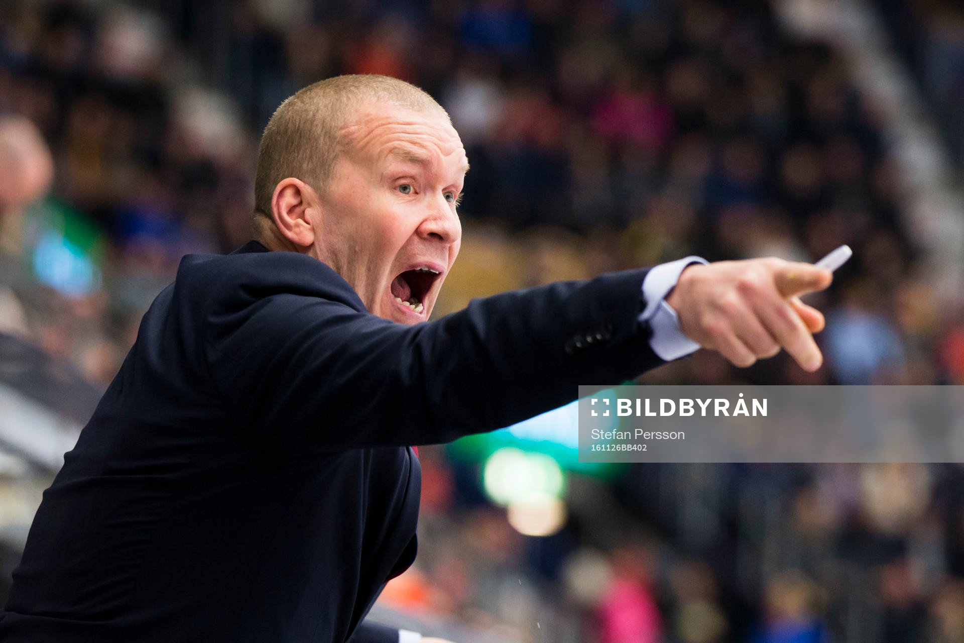 Luleås huvudtränare Stefan Nilsson upprörd
