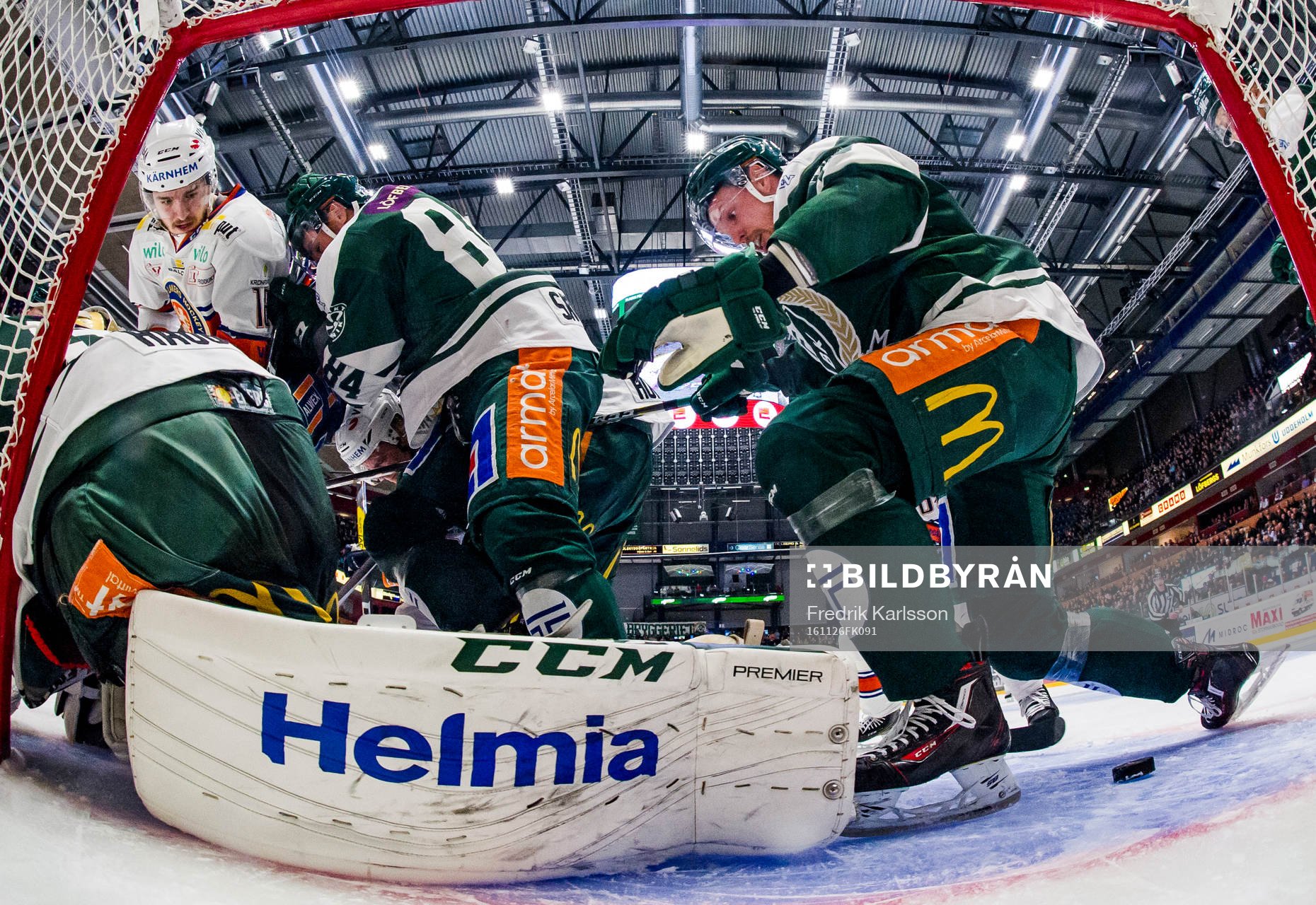 Växjös Dennis Everberg och Färjestads Tomas Skogs och