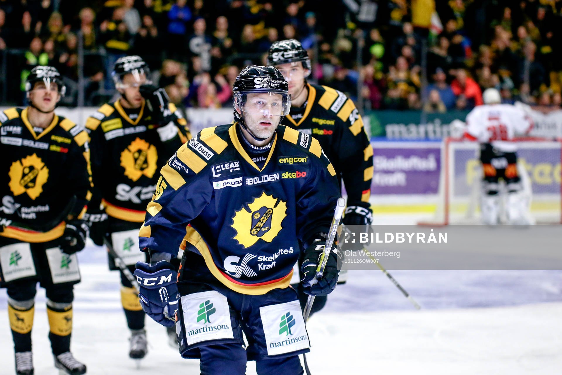 Skellefteås +sk43+jublar