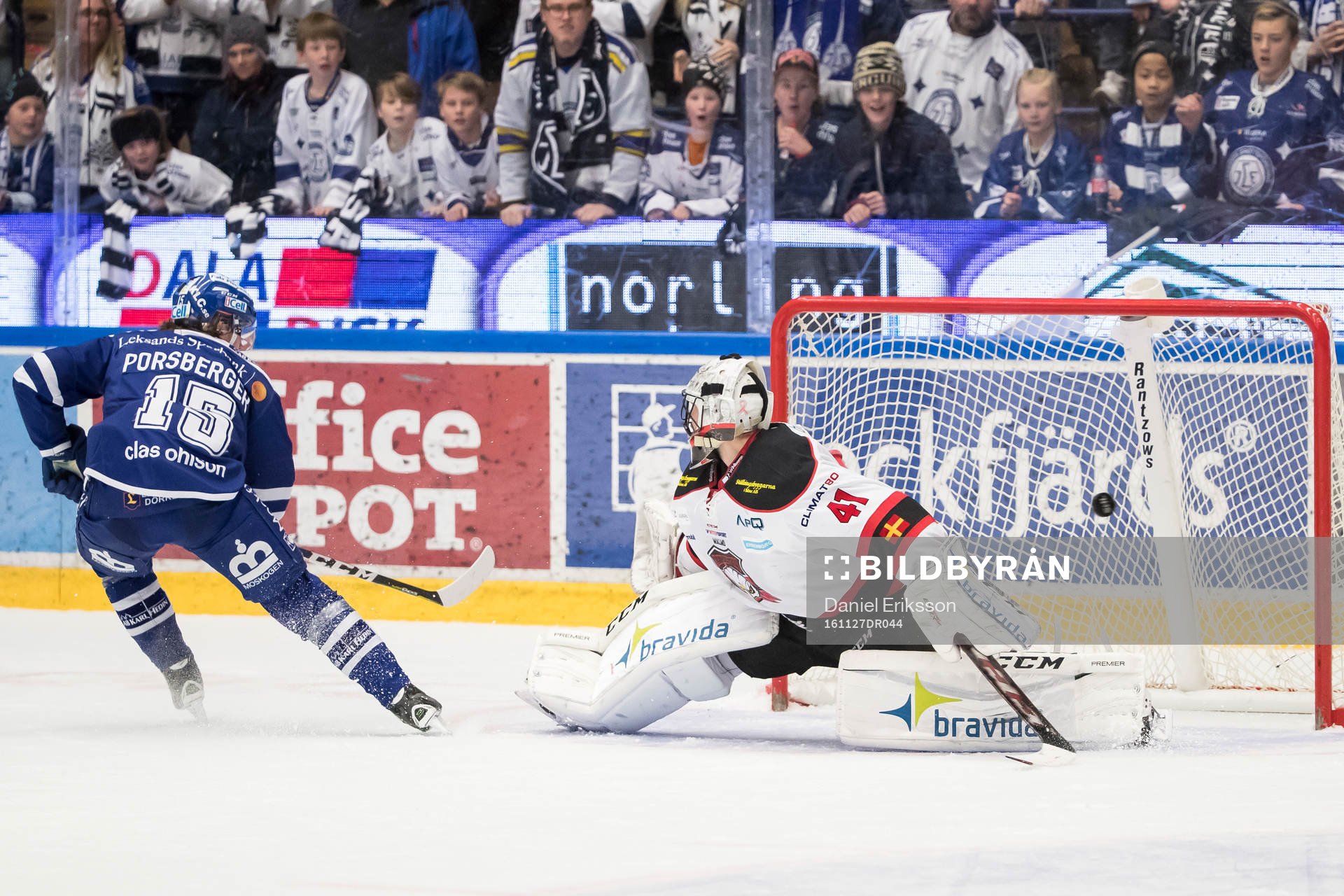 Leksands Johan Porsberger sätter avgörande straff till