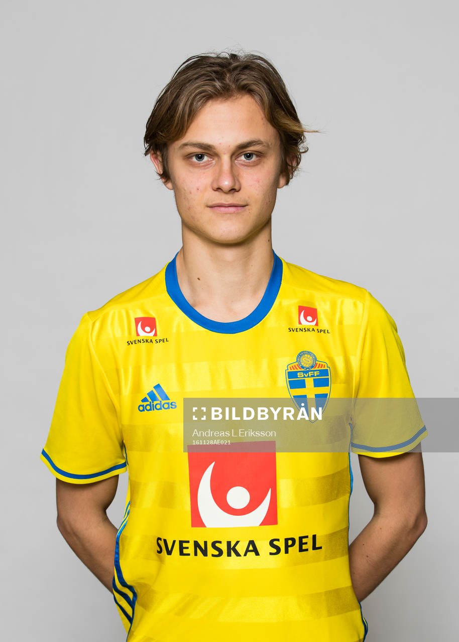 Alexander Snäcke i P17/99-landslaget