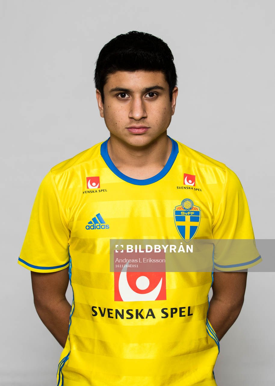 Isac Eklöf i P17/99-landslaget