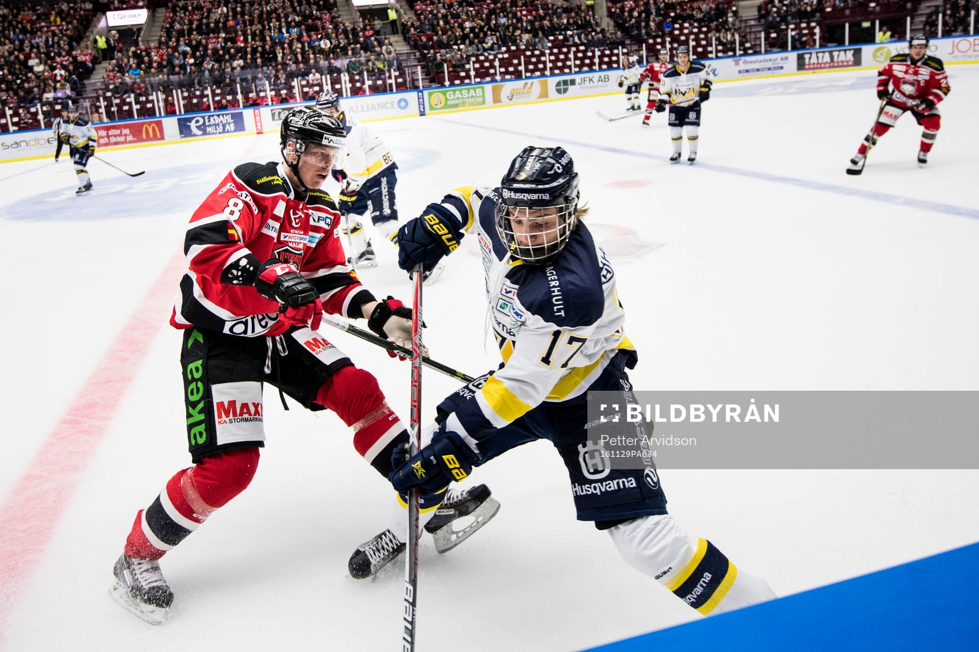s Erik Brännström och Malmö Redhawks Lars Bryggman