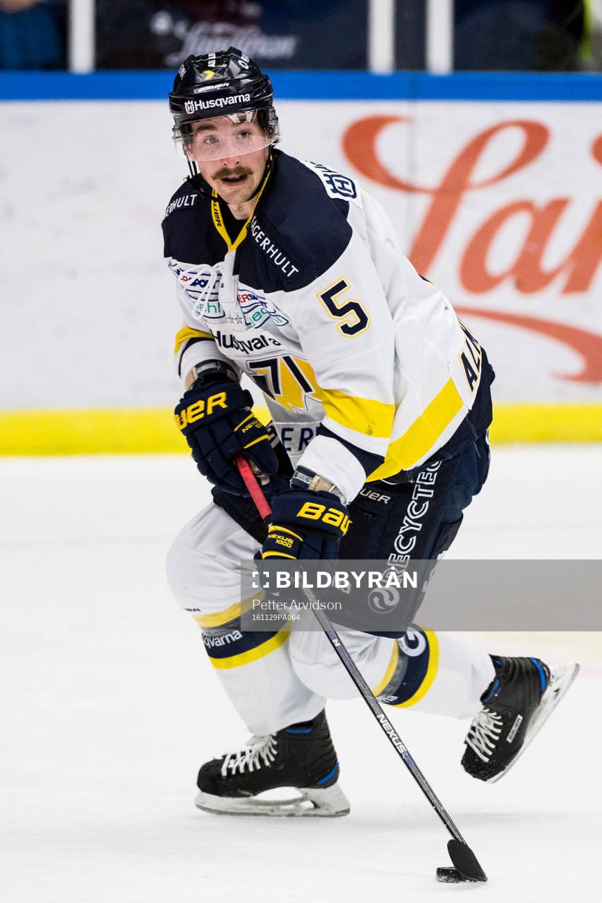 s Adam Almquist