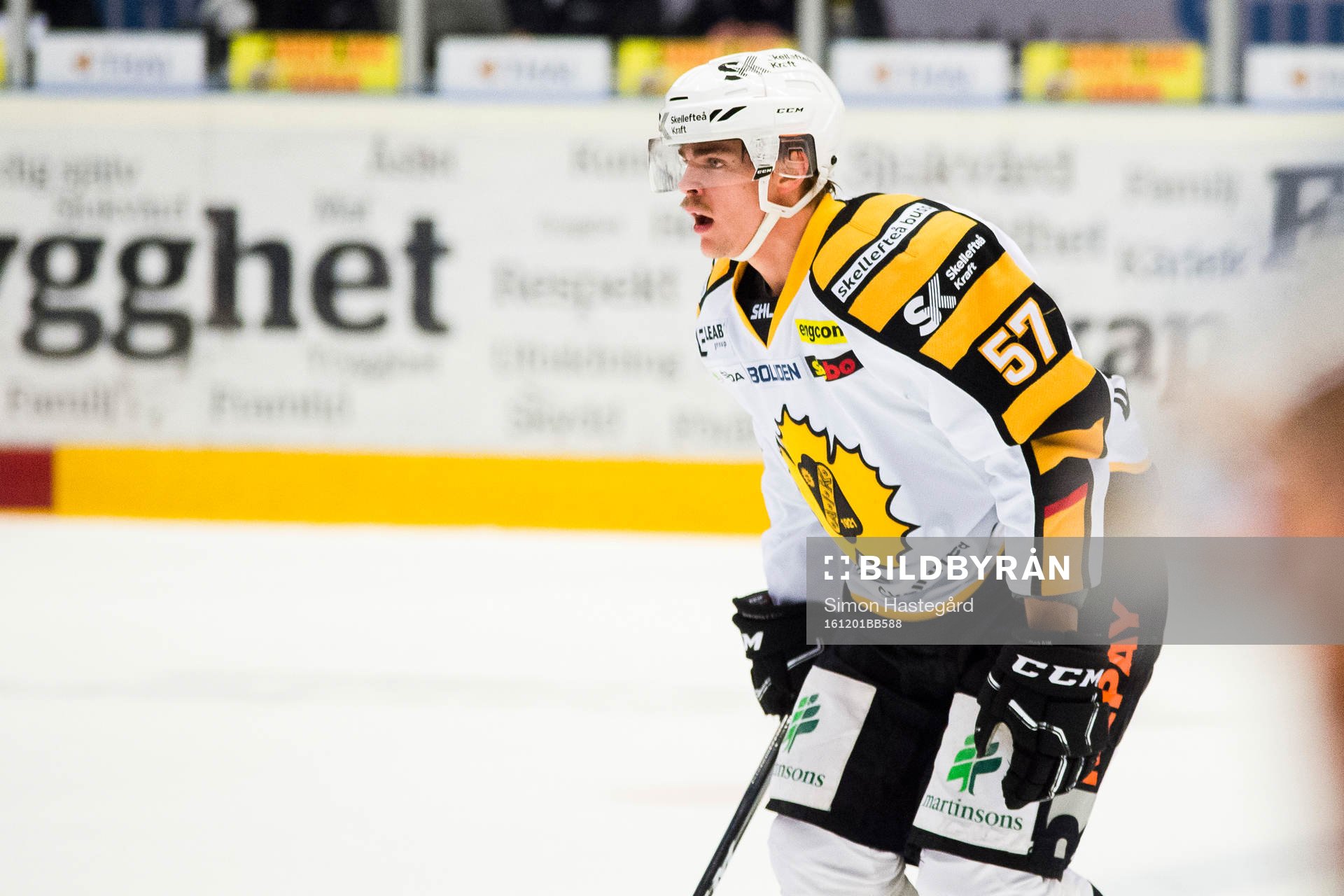 Skellefteås Emil Djuse jublar
