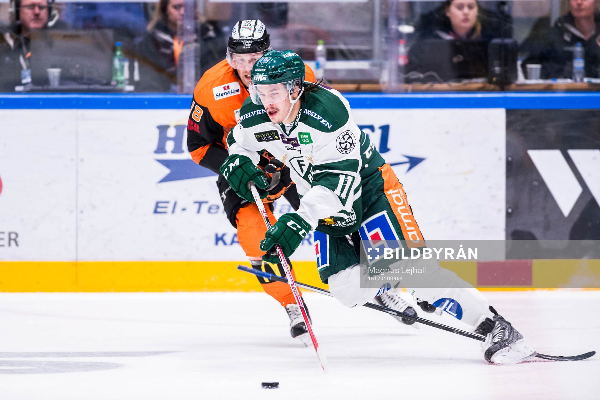 Karlskronas Emil Larsson och Färjestads Joakim Nygård i
